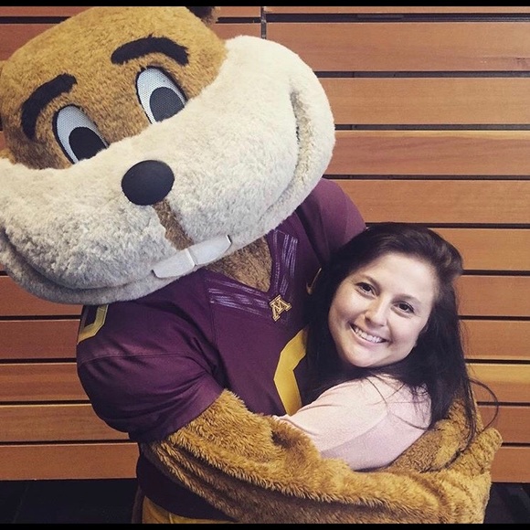 Meet your Posher, Marina - Picture 3 of 4